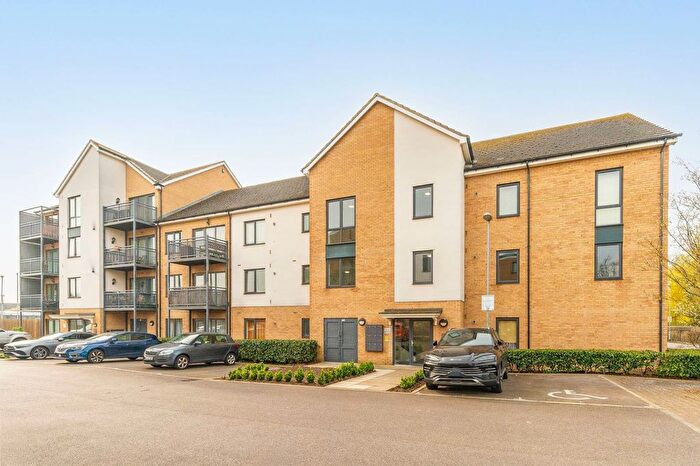 1 Bedroom Flat For Sale In Watson Place, South Norwood, London, SE25