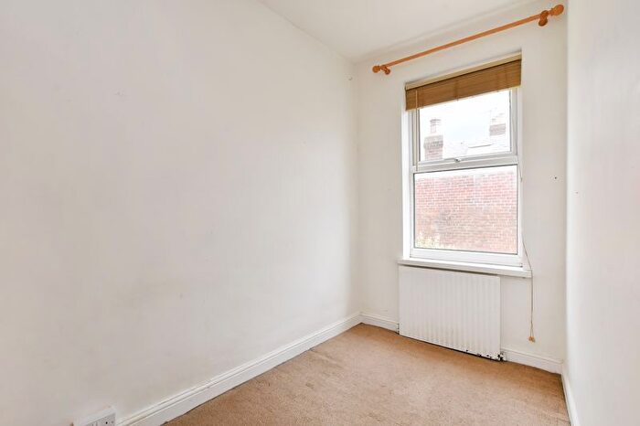 3 Bedroom Terraced House For Sale In Plymouth Road, Abbeydale, Sheffield, S7