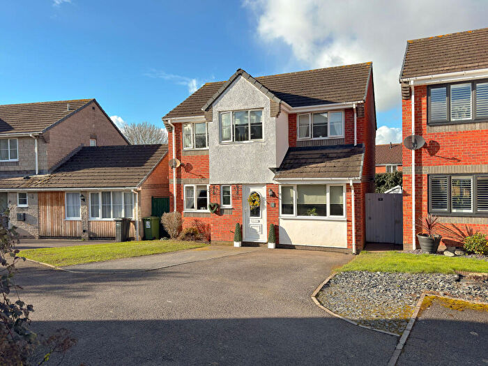 4 Bedroom Detached House For Sale In Atherstone Close, Belmont, Hereford, HR2