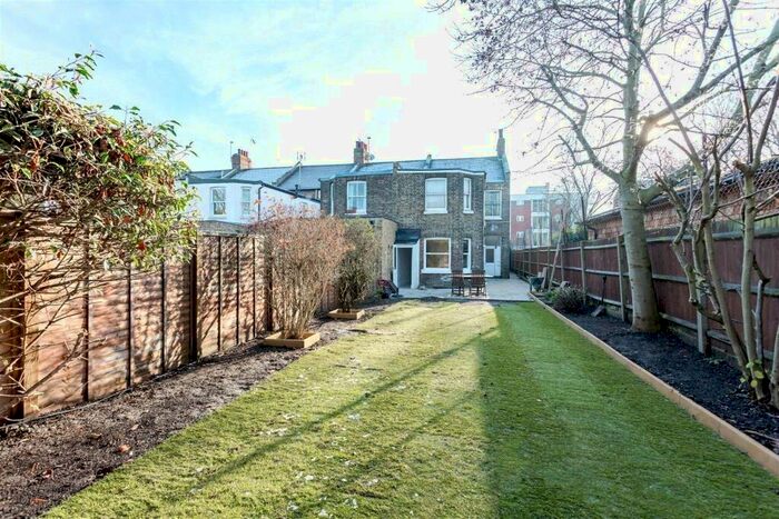2 Bedroom Apartment To Rent In Harvist Road, London, NW6