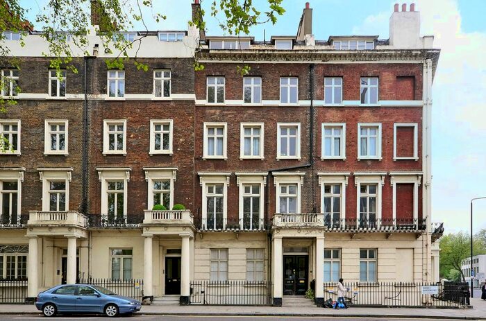 1 Bedroom Flat To Rent In Sussex Gardens, Lancaster Gate, London, W2