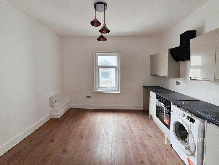 1 Bedroom Flat To Rent In General Street, Blackpool, Lancashire, FY1