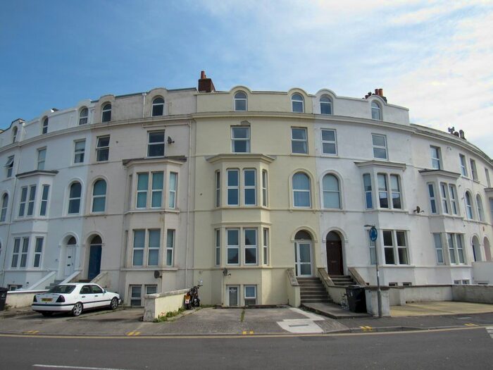 1 Bedroom Flat To Rent In Esplanade, Burnham-On-Sea, TA8
