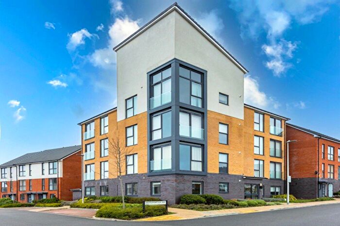 2 Bedroom Apartment To Rent In Woolhampton Way, Reading, Berkshire, RG2
