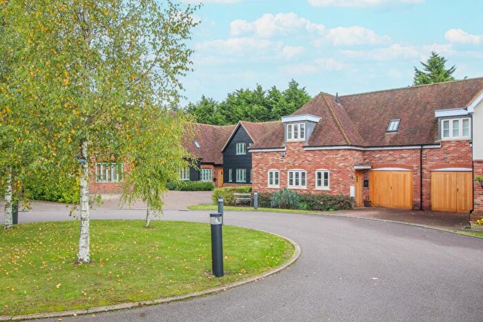 3 Bedroom House For Sale In Greenhill View, Tilsworth, Leighton Buzzard, LU7