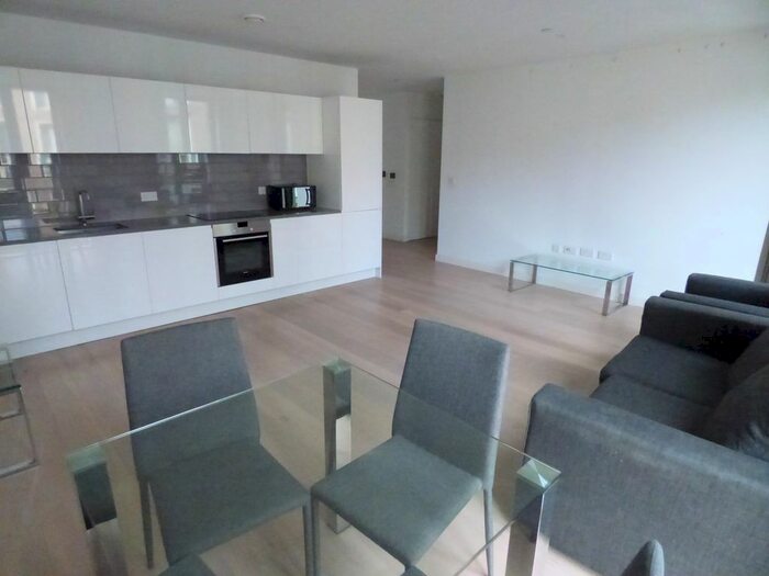 1 Bedroom Flat To Rent In Commodore House, Admiralty Ave, London, E16
