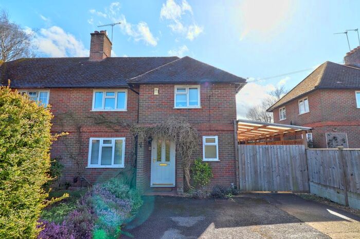 3 Bedroom Detached House To Rent In Plantation Way, Amersham, Buckinghamshire, HP6