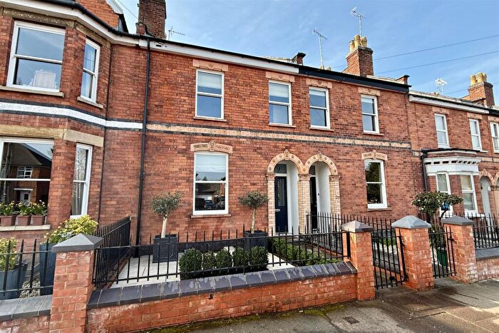 4 Bedroom House For Sale In Naunton Park Road, Cheltenham, GL53