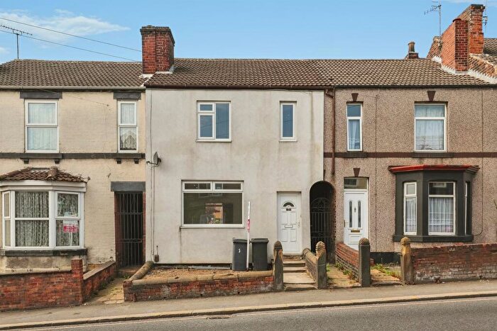 3 Bedroom House To Rent In Rawmarsh Hill, Parkgate, Rotherham, S62