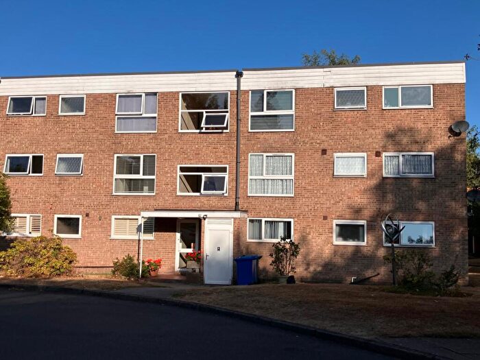 3 Bedroom Flat To Rent In St Margarets Court, Kineton Green Road, Olton, Solihull, B92