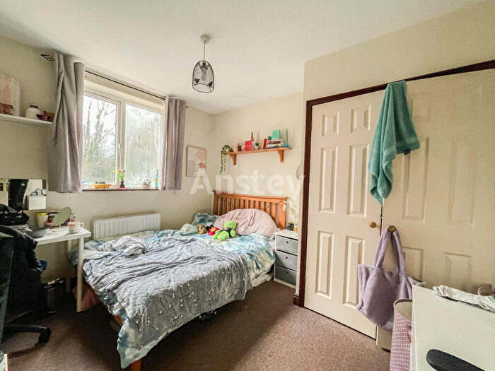 6 Bedroom Semi-Detached House To Rent In Burlington Road, Southampton, SO15