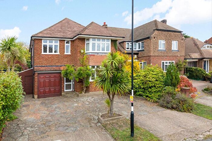 4 Bedroom Detached House For Sale In Spurgeon Avenue, Crystal Palace, London, SE19
