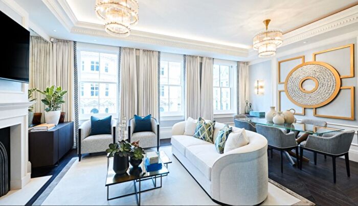 2 Bedroom Flat To Rent In Prince Of Wales Terrace, London, W8