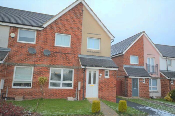 3 Bedroom End Of Terrace House To Rent In Hindmarsh Drive, Ashington, NE63