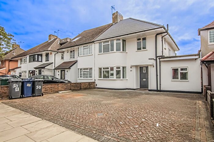 4 Bedroom Semi-Detached House To Rent In St Margarets Road, Edgware, Middlesex, HA8