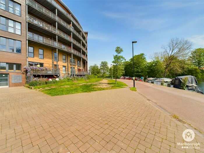 1 Bedroom Flat To Rent In Harry Zetail Way, Clapton Hackney, E5