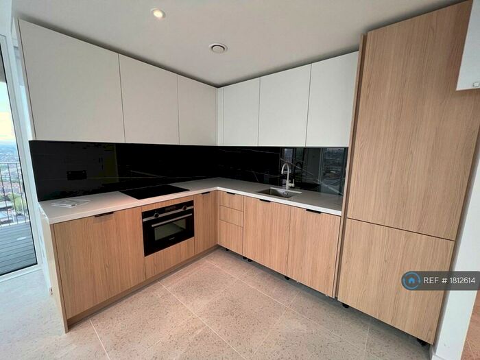 1 Bedroom Flat To Rent In Cendal Crescent, London, E1