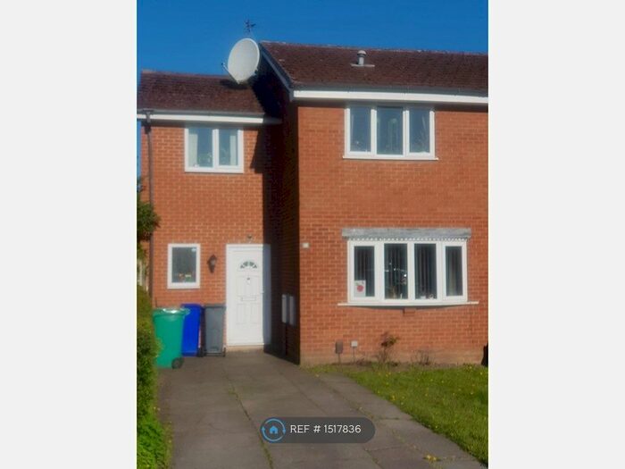 4 Bedroom Semi-Detached House To Rent In Stapleford Close, Manchester, M23