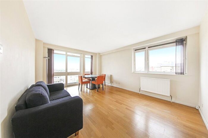 1 Bedroom Flat To Rent In Blair Court, Boundary Road, NW8