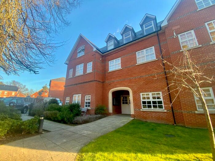 2 Bedroom Property To Rent In Goldring Way, London Colney, St. Albans AL2