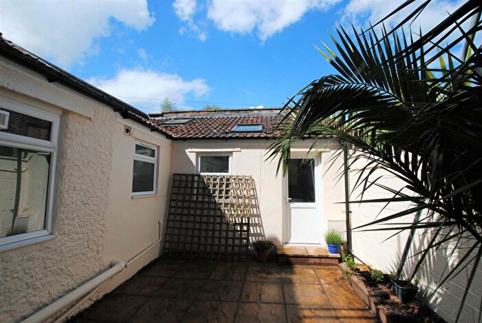 Studio To Rent In Hawthorne Street, Totterdown, Bristol, BS4