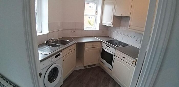 2 Bedroom Flat To Rent In Earlsworth Road, Ashford, TN24