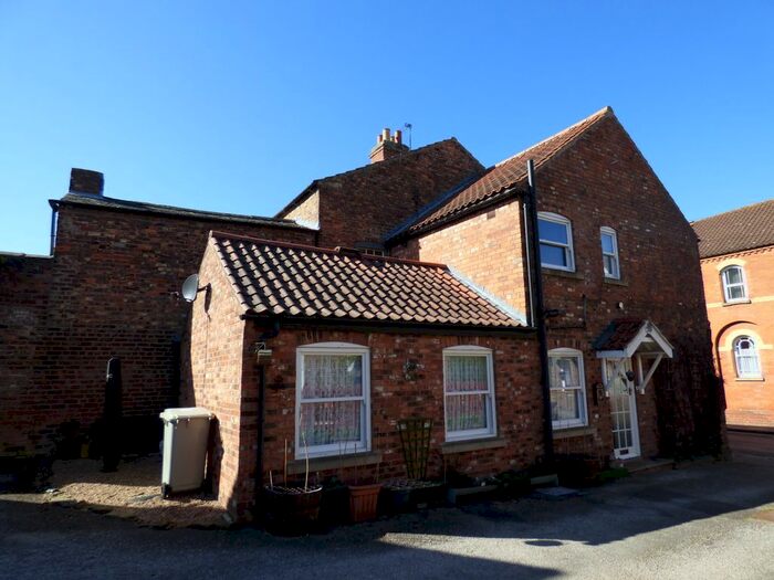 1 Bedroom End Of Terrace House To Rent In Gospelgate, Louth, LN11