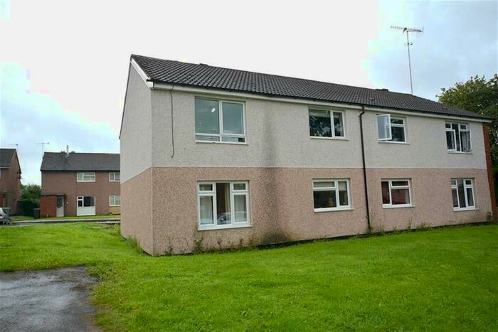 1 Bedroom Flat To Rent In Farm Close, Chesterfield, S40