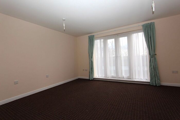2 Bedroom Flat To Rent In Ilford, IG1