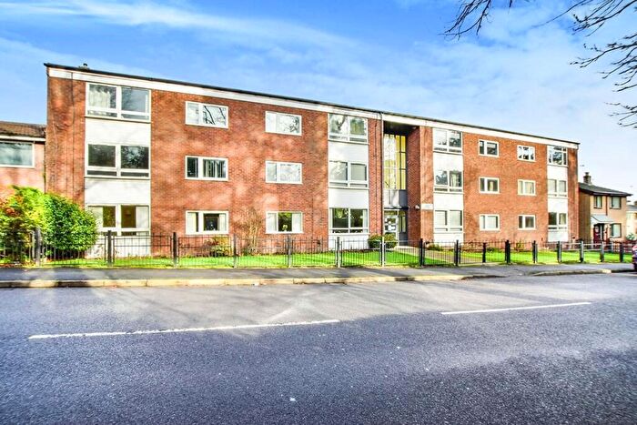 1 Bedroom Apartment To Rent In Westminster Road, Macclesfield, Cheshire, SK10