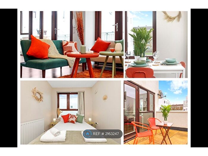 2 Bedroom Flat To Rent In Eden Way, London, E3