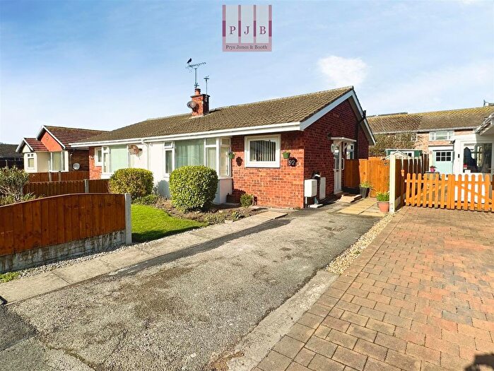 2 Bedroom Semi Detached Bungalow For Sale In Lon Y Gors, Pensarn, Abergele, LL22