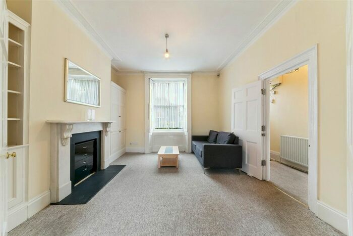 4 Bedroom Terraced House To Rent In Mile End Road, London, E3