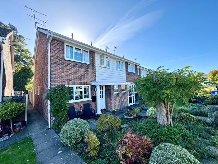 3 Bedroom End Of Terrace House For Sale In Harebell Close, Hartley Wintney, RG27