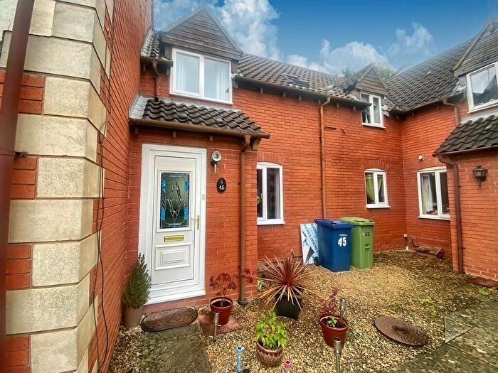 2 Bedroom Terraced House To Rent In The Highgrove, Bishops Cleeve, GL52