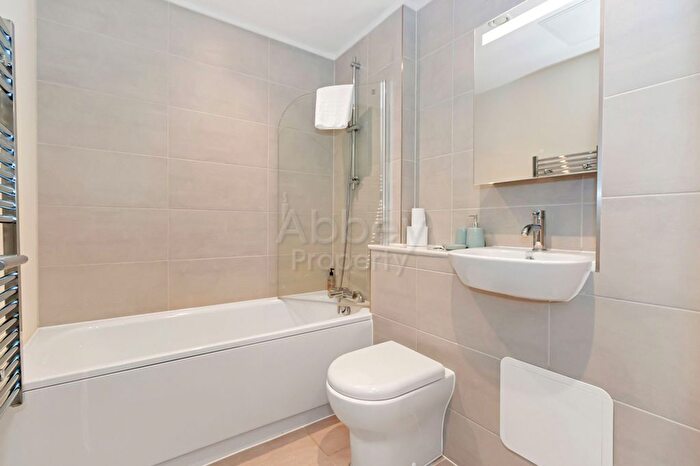 1 Bedroom Flat To Rent In Napier Road, Luton, LU1