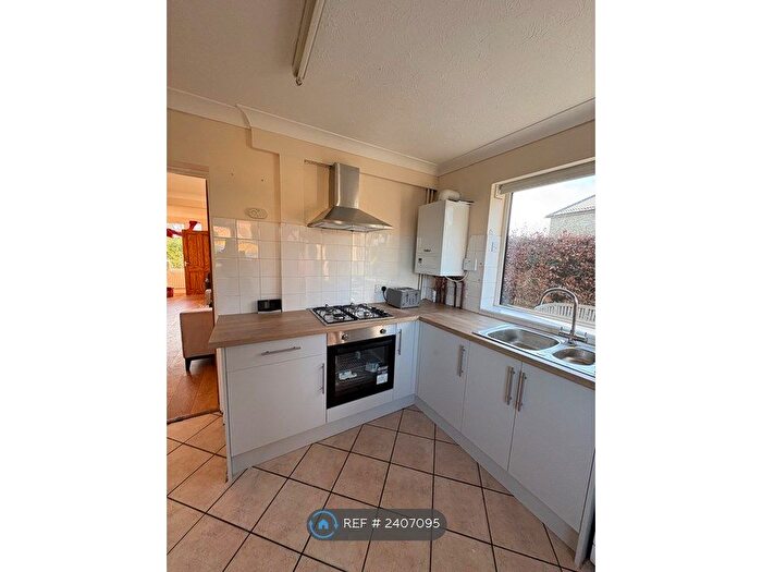 3 Bedroom Semi-Detached House To Rent In Fairfax Road, Cambridge, CB1