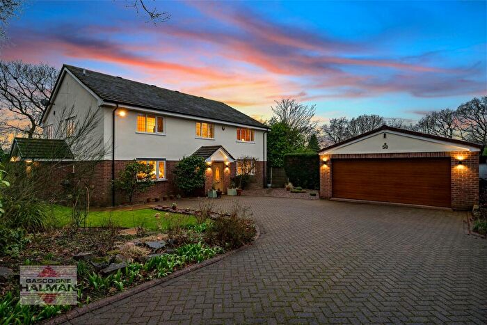 4 Bedroom Detached House For Sale In Bridle Lodge, Bridle Road, Woodford, SK7
