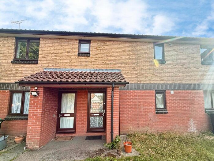1 Bedroom Ground Maisonette To Rent In Hunters Ride, Martlesham Heath, Ipswich, IP5