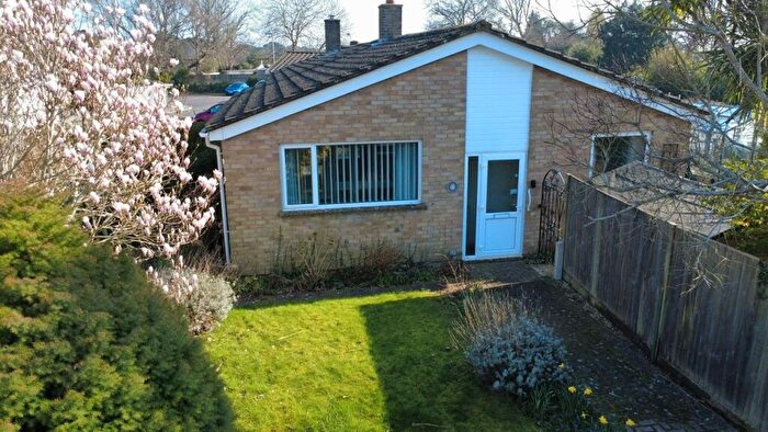 2 Bedroom Semi-Detached Bungalow For Sale In Holbury, Southampton, Hampshire, SO45