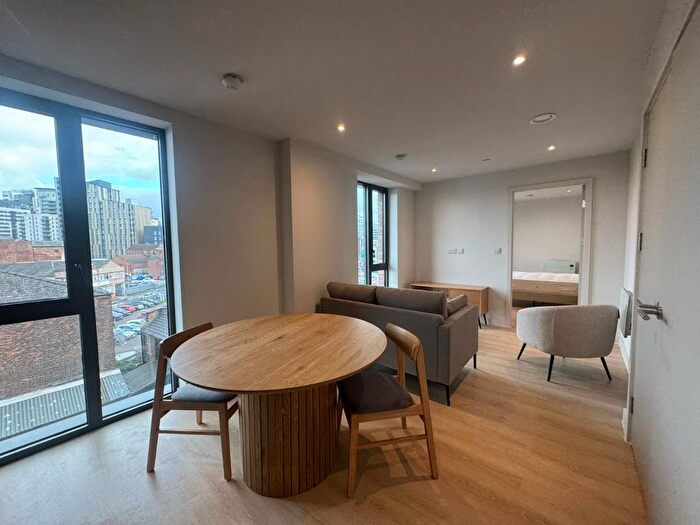1 Bedroom Flat To Rent In Waterhouse Gardens, Dutton Street, Manchester, M3