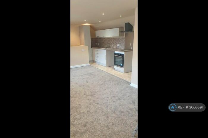 Studio To Rent In Gill Street, Doncaster, DN1