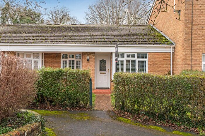 2 Bedroom Bungalow For Sale In Lambeth Close, Chatham, ME5