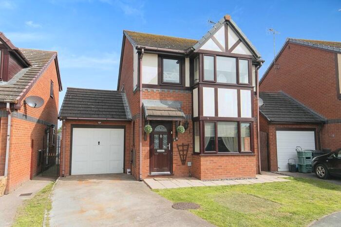 3 Bedroom Detached House For Sale In Hyde Park, Kinmel Bay, Rhyl, LL18
