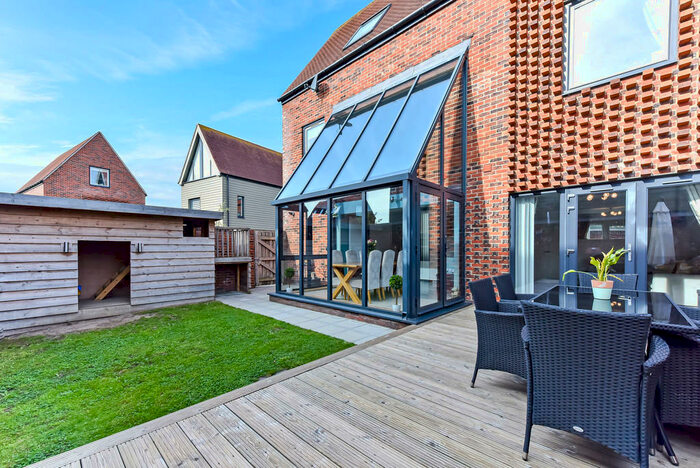 4 Bedroom Detached House For Sale In Horsted Park, Chatham, Kent., ME4