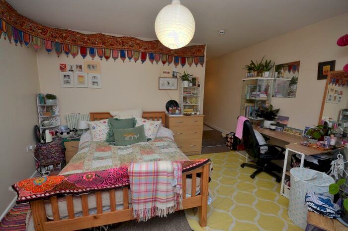 5 Bedroom House To Rent In Cotham Hill, Bristol, Bristol, BS6