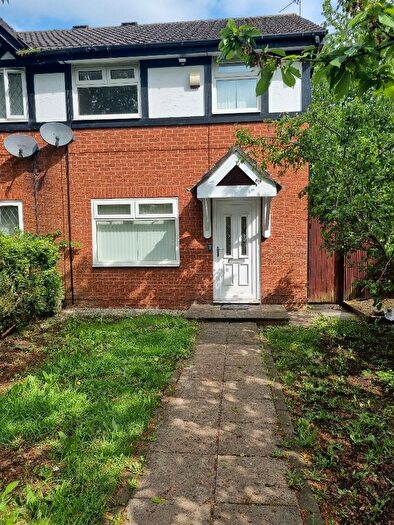 3 Bedroom Semi-Detached House To Rent In Athenian Gardens, Salford, M7