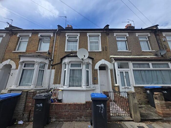 2 Bedroom Terraced House To Rent In Eastbournia Avenue, Edmonton, N9