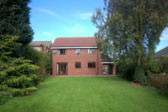 6 Bedroom Detached House To Rent In Larches Road, Durham City, DH1