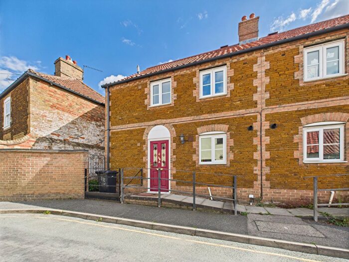 2 Bedroom End Of Terrace House To Rent In Paradise Road, Downham Market, PE38